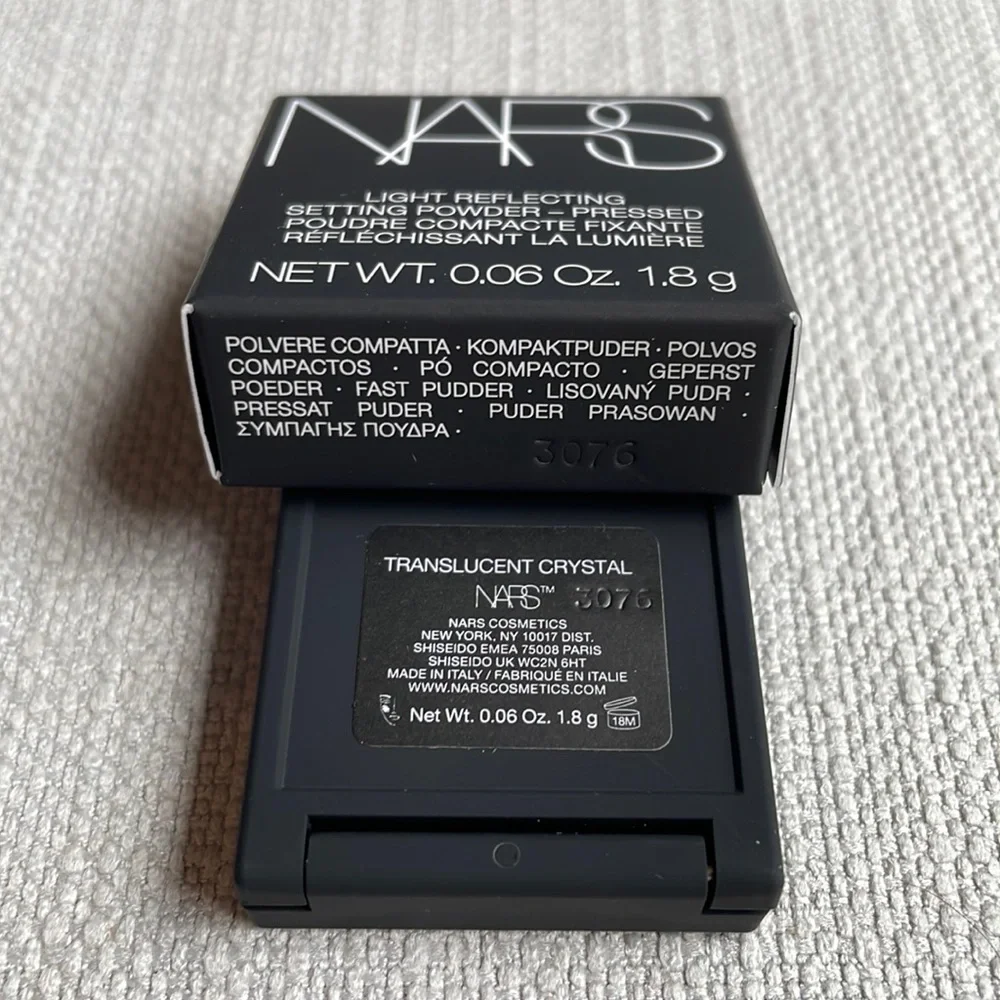 NARS Light Reflecting Setting Powder 1.8g - micro-sized- translucent crystal